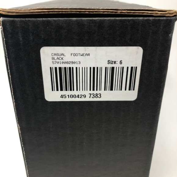 NEW Chico's Black T-Strap Embellished Sandals 6M - Picture 7 of 7